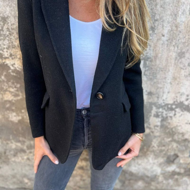 Andrea – Teplá elegance pro každé roční období