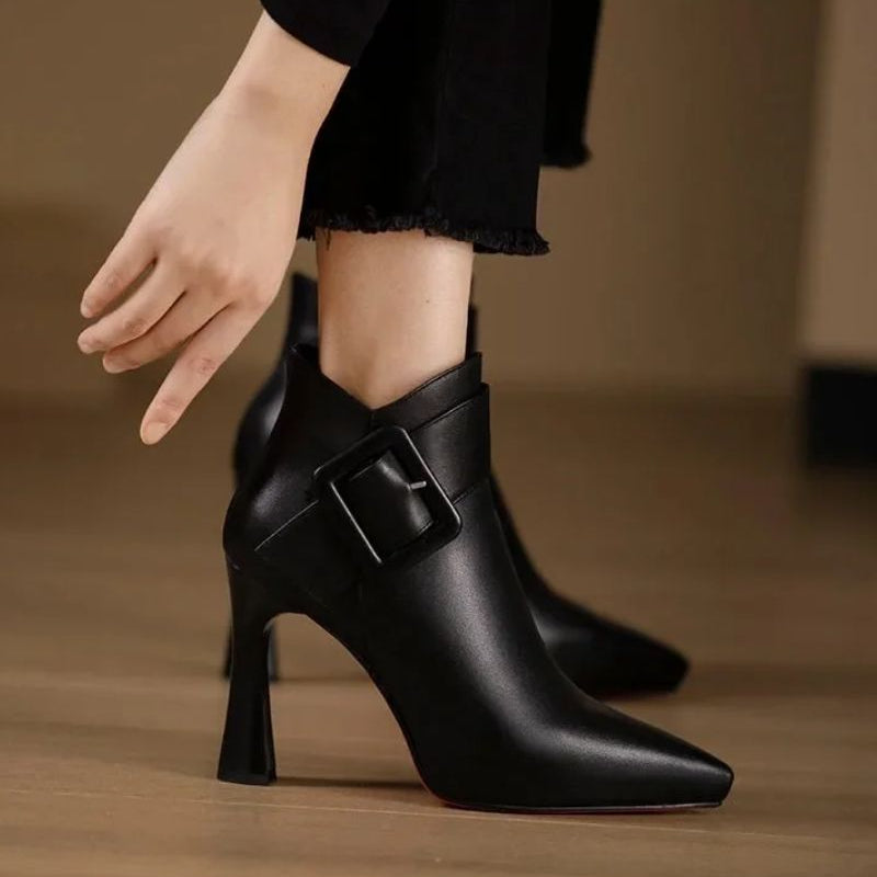 Marianne – Moderní elegance pro každodenní nošení