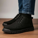 Leoš - Elegantní semišové boty pro pánskou módu