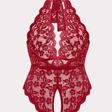 Barbora - Plus size krajkové body s halter výstřihem