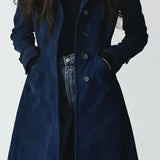 Karolína — Elegantní trench s nadčasovou jemností