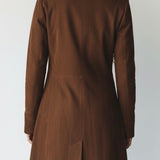 Karolína — Elegantní trench s nadčasovou jemností
