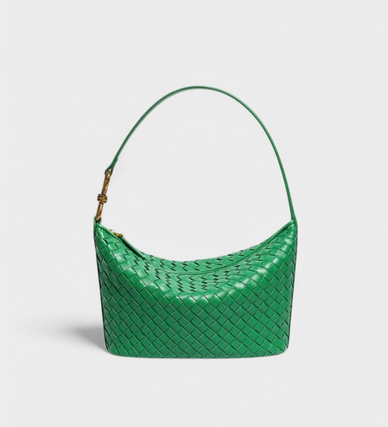 Isa - Burgundské chic